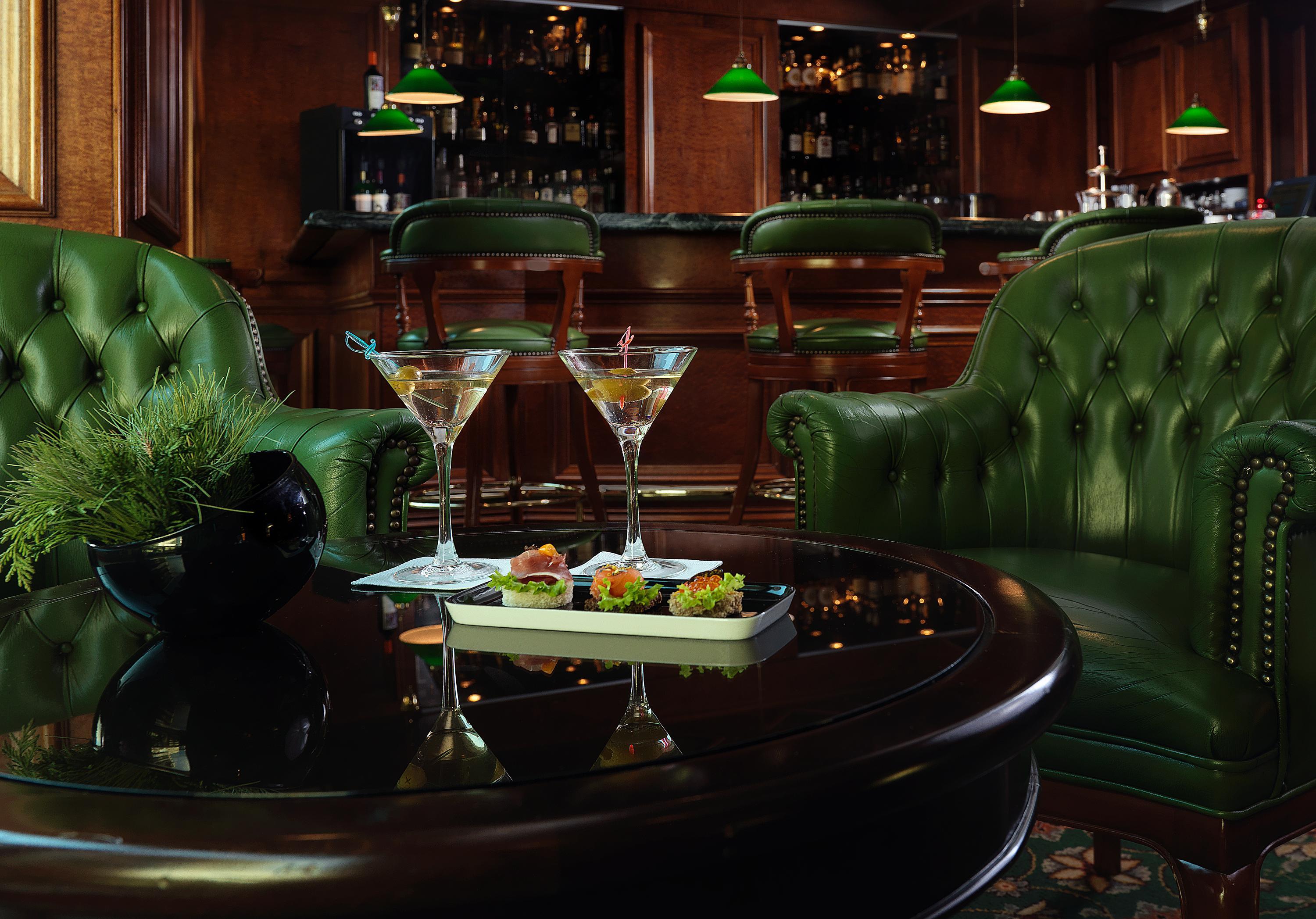 Njv Athens Plaza Hotel Nhà hàng bức ảnh The bar at the St. Regis
